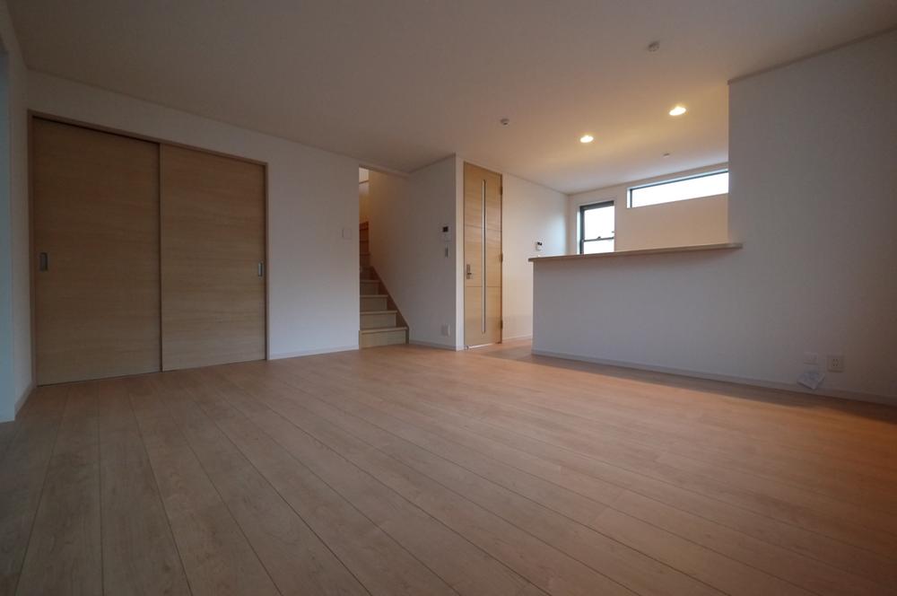 Living. Indoor (12 May 2013) Shooting