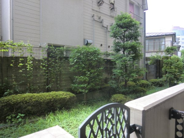 Suginami-ku, Tokyo Izumi 1