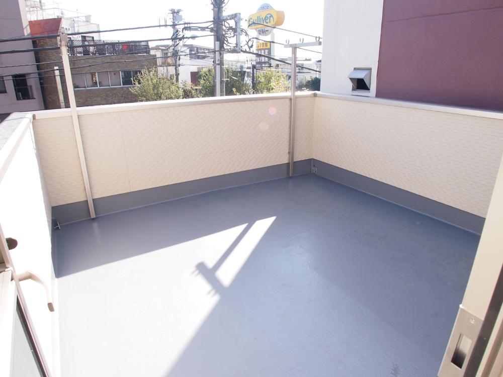 Balcony. Local (11 May 2013) Shooting