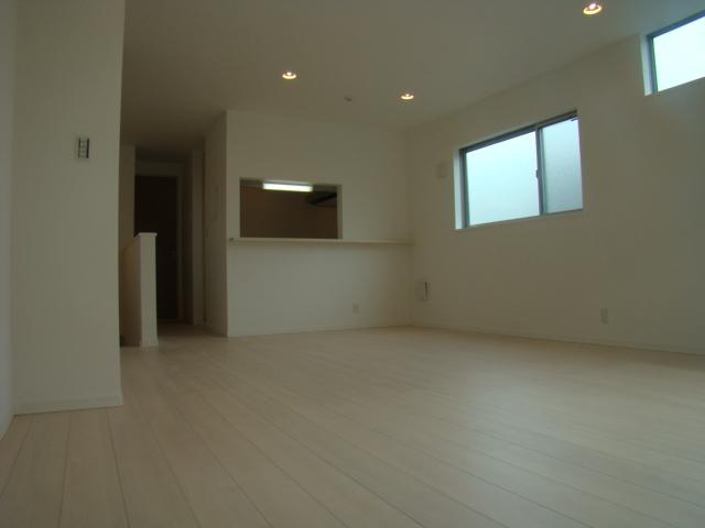 Living. Indoor (11 May 2013) Shooting