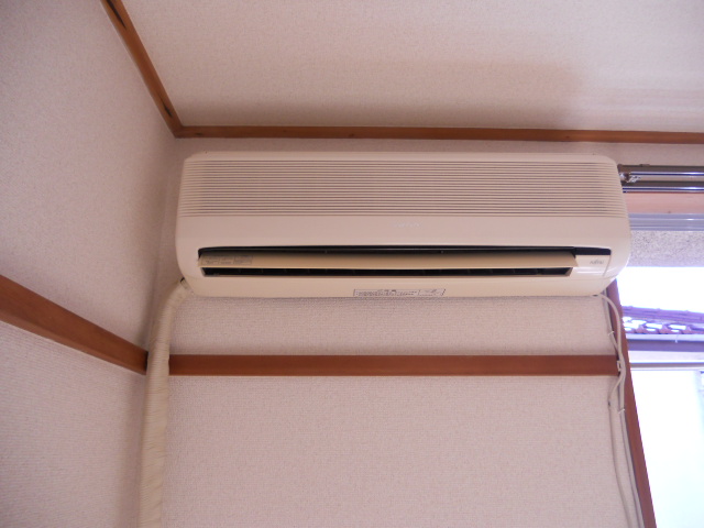 Other Equipment. Air conditioning 1 groups!