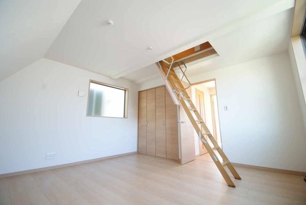 Non-living room. Also it comes with attic storage. Storage capacity is outstanding.