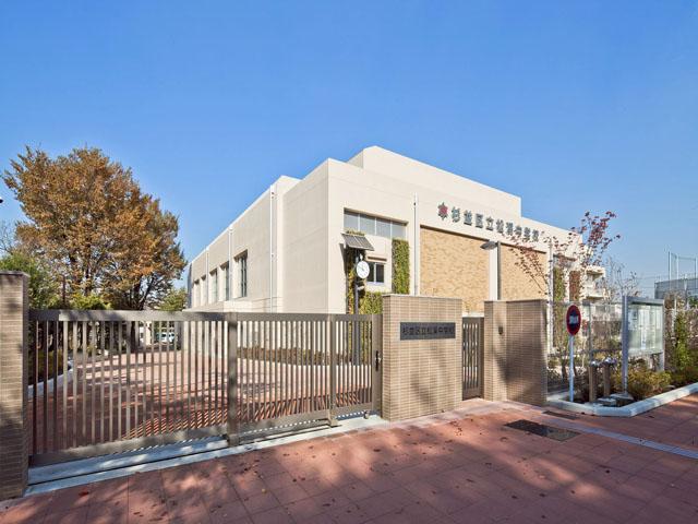 Junior high school. 410m to Suginami Ward Matsutani Junior High School