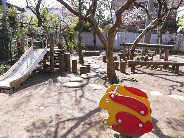 Surrounding environment. Asagaya Karin Park (2-minute walk ・ About 150m)