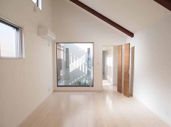 Living. Indoor (12 May 2013) Shooting