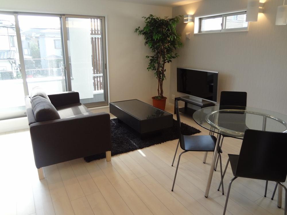 Same specifications photos (living). Living example of construction