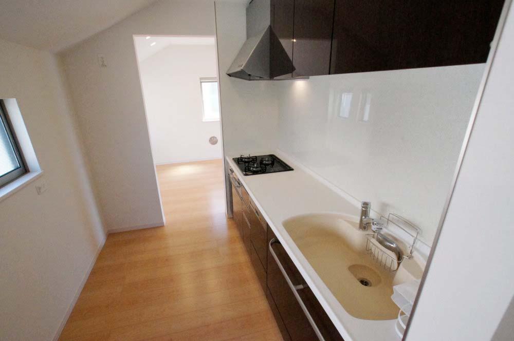 Kitchen. It will be user-friendly kitchen-friendly wife. 