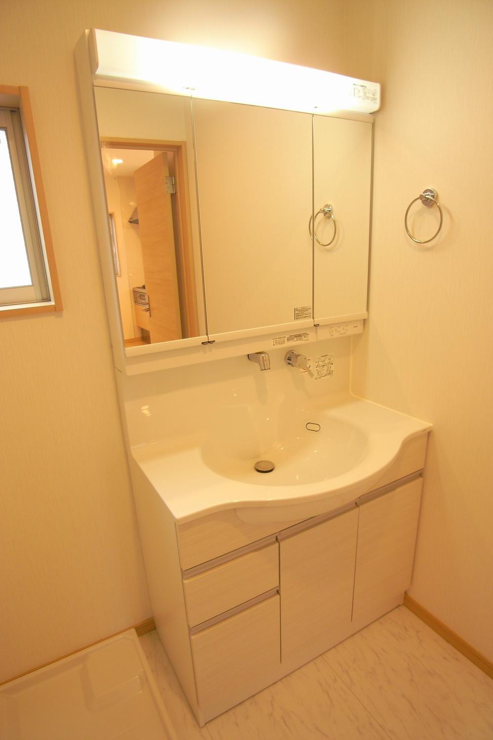 Same specifications photos (Other introspection). Wash basin Example of construction