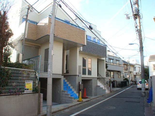 Local appearance photo