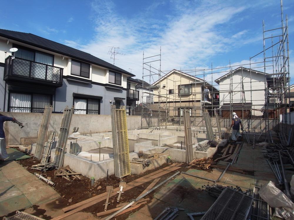 Local appearance photo. Local (10 May 2013) Shooting