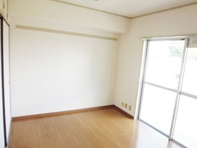 Living and room. We have Western-style change from Japanese-style room