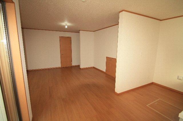 Living. Indoor (12 May 2013) Shooting