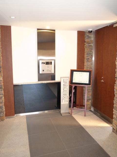 Entrance.  ※ If there is an error in the photo