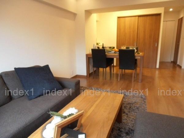 Living. Guests can relax spacious indoor quiet
