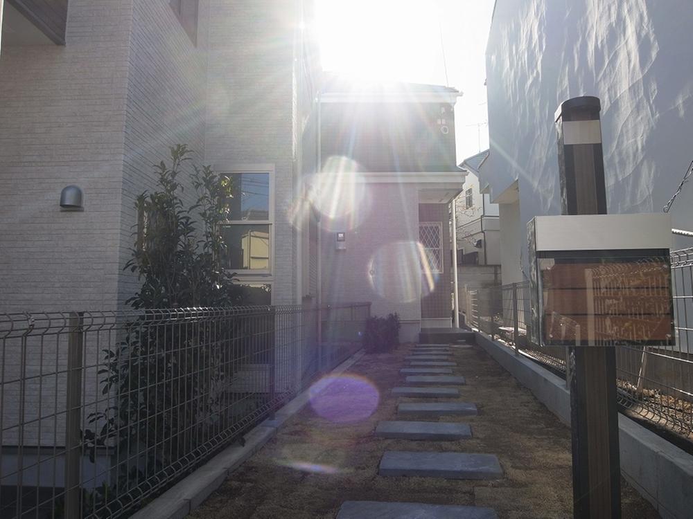 Local appearance photo