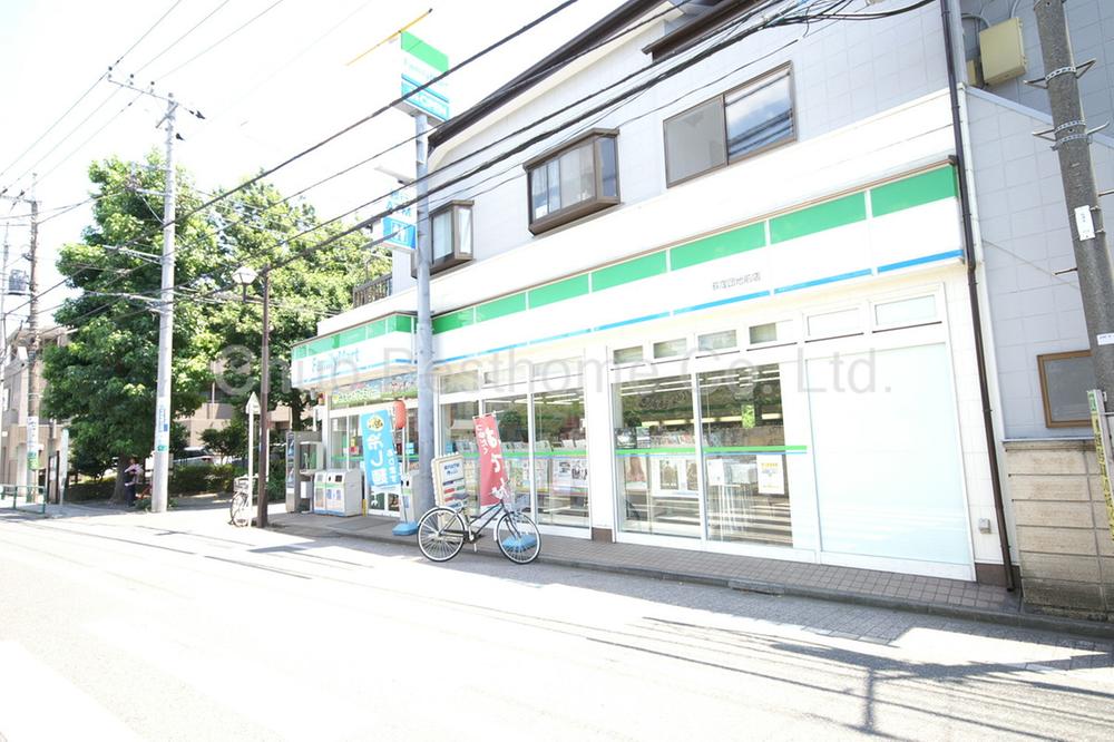 Other. FamilyMart