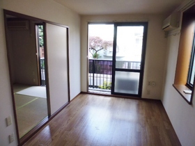 Living and room. Sorting 2DK angle room