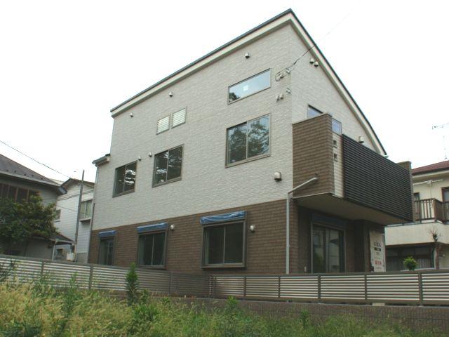 Same specifications photos (appearance). Example of construction