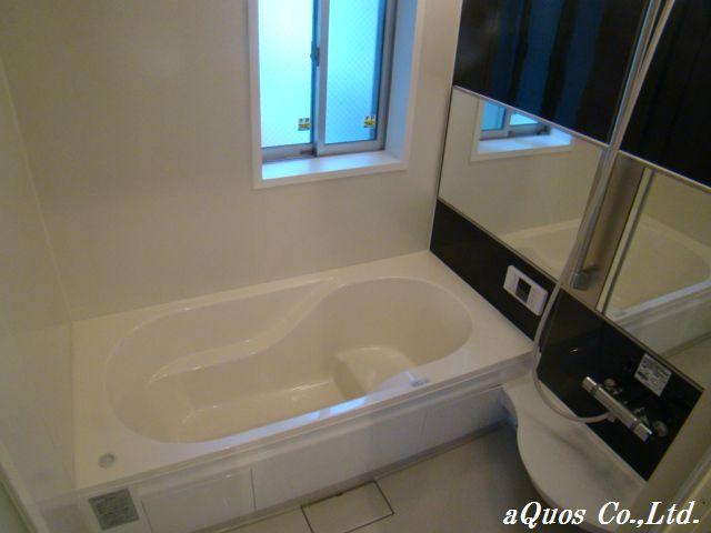 Same specifications photo (bathroom). Same specifications