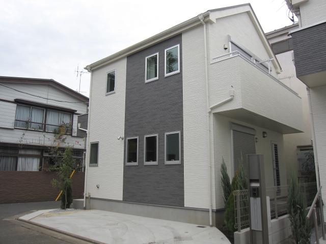 Local appearance photo