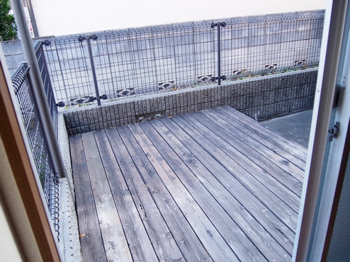 Garden. Wood deck is a specification.