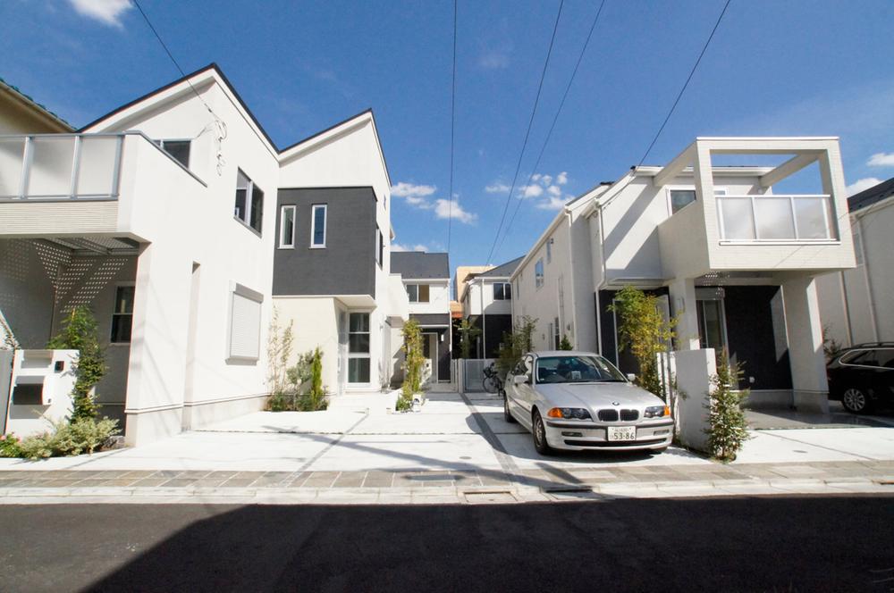 Local appearance photo. Newly built single-family Suginami Nishiogiminami 1-chome. All six buildings, Now in the final 1 buildings. So we have completed, You can preview any time. Green is rich in a quiet residential area. By all means please see once. Please feel free to contact.