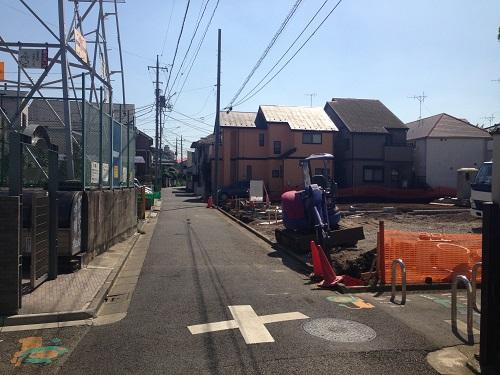 Local photos, including front road. Local (September 2013) Shooting