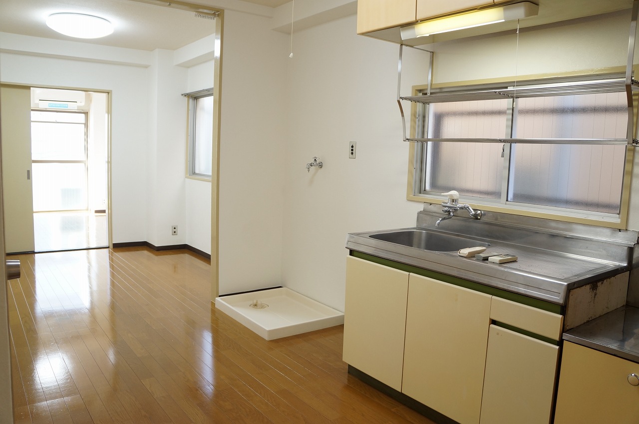 Other room space. Terms and conditions contact us! !