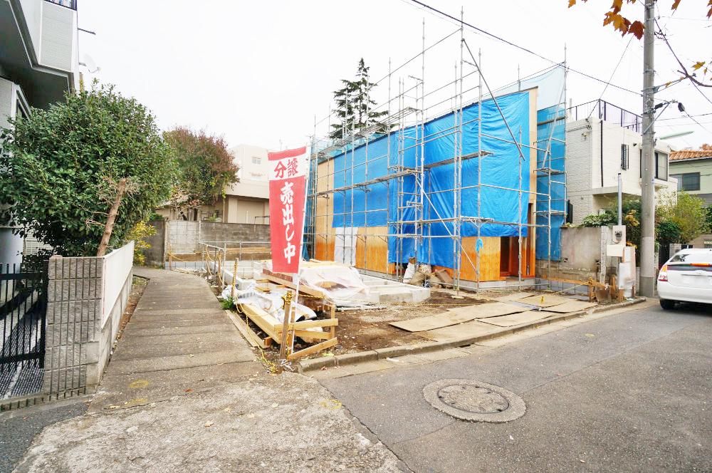 Local appearance photo. Front road traffic also less, Small children is also safe.