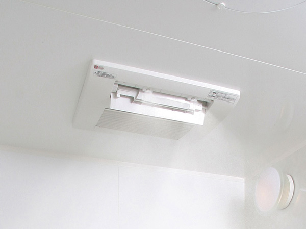 Bathing-wash room.  [Mist sauna with bathroom heating dryer] Warm mist a tired body is wrapped in three dimensions, Unravel "mist bath". Since bathing effect can be realized even in a short period of time without Hitakara in bathtub, Perfect for busy people. Since the heat in a fine mist stuck to water-saving, Is a new habit you want incorporated into the daily bathing. Besides this, such as clothes dryer and bathroom drying, The bathroom is all year round comfort in the enhancement function of MiSTY.