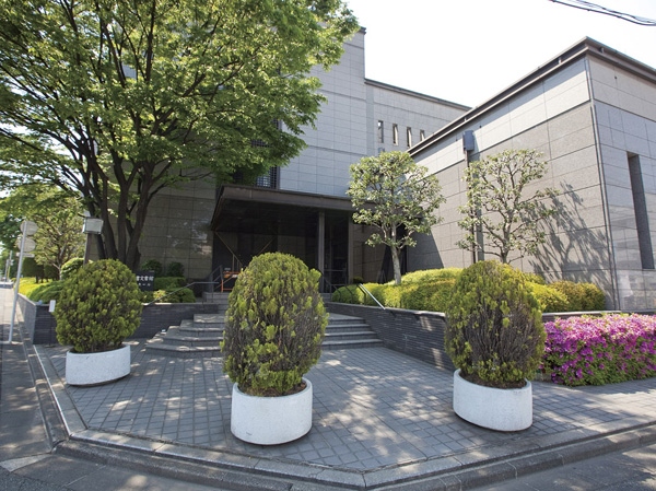 Surrounding environment. Kosei library (a 4-minute walk, About 270m)