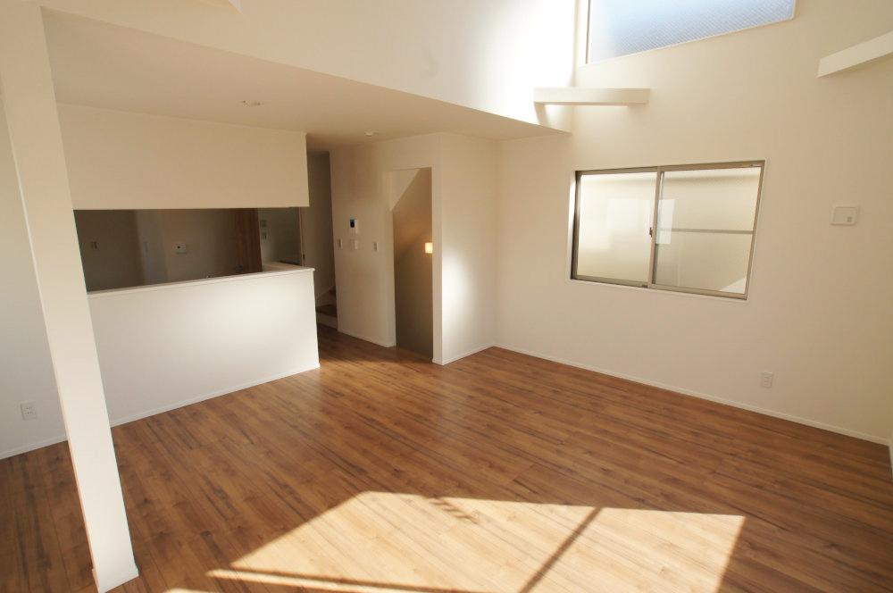 Living. It will be a popular face-to-face.