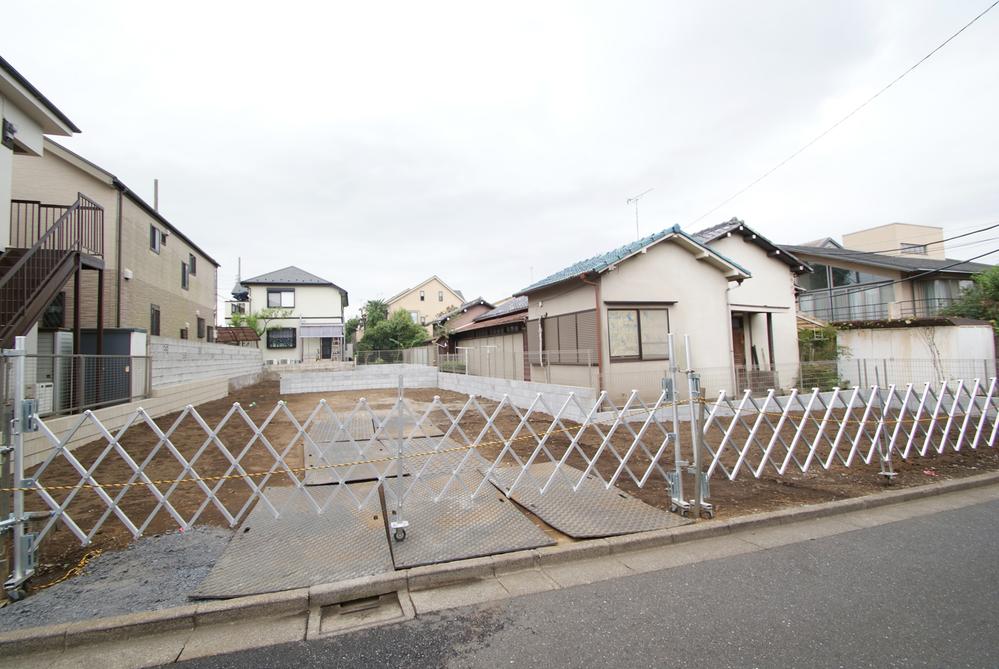 Local appearance photo. It will be local photo. Floor space of land is located in both more than 40 square meters.