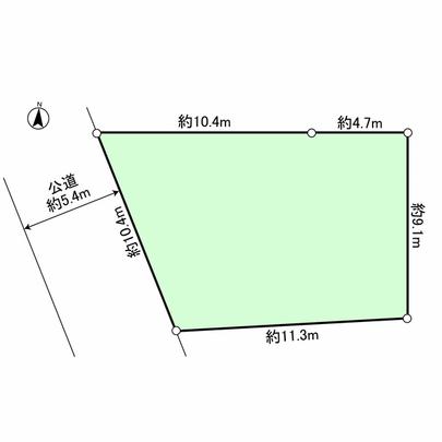 Compartment figure. West road about 5.4m on public roads, For the north side adjacent land passage, There is a sense of open. 
