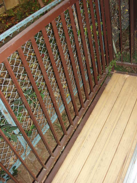 Balcony. It is a south-facing balcony