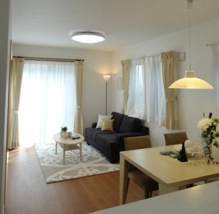 Living. Building 2 living (H25. 3 May) Shooting