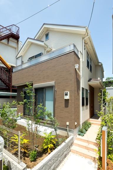 Local appearance photo. Building 2 appearance (H25. 7 May) Shooting