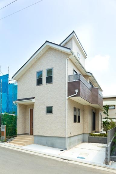 Access view. 6 Building appearance (H25.7_Tsukisatsuei)