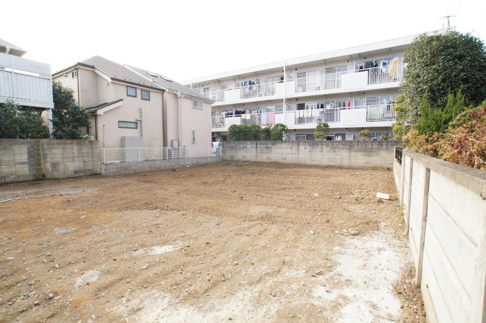 Local land photo. KopuTokyo near, There are Daimarupikokku, Convenient.