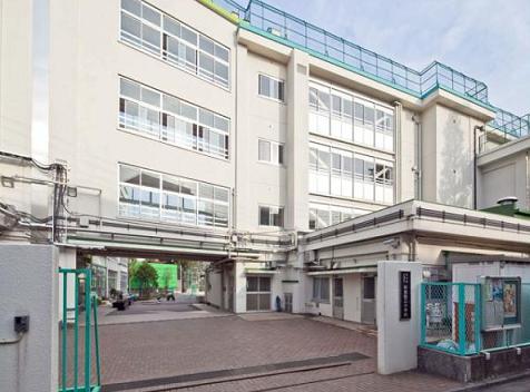 Primary school. 387m to Suginami Ward Suginami third elementary school
