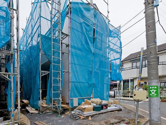 Local appearance photo. Local (10 May 2013) Shooting