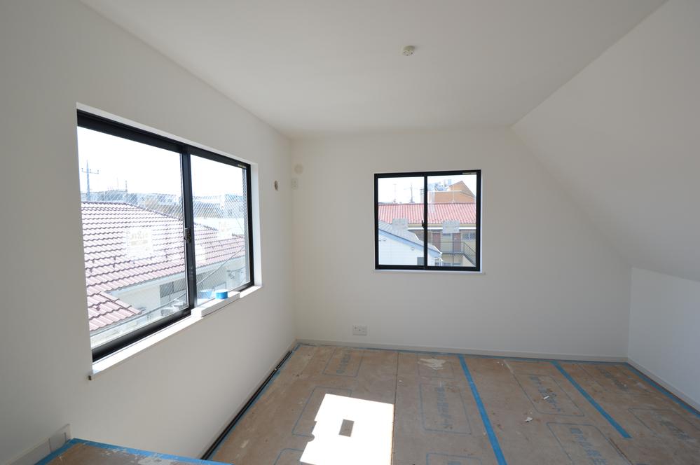 Non-living room. Indoor (September 2013) Shooting