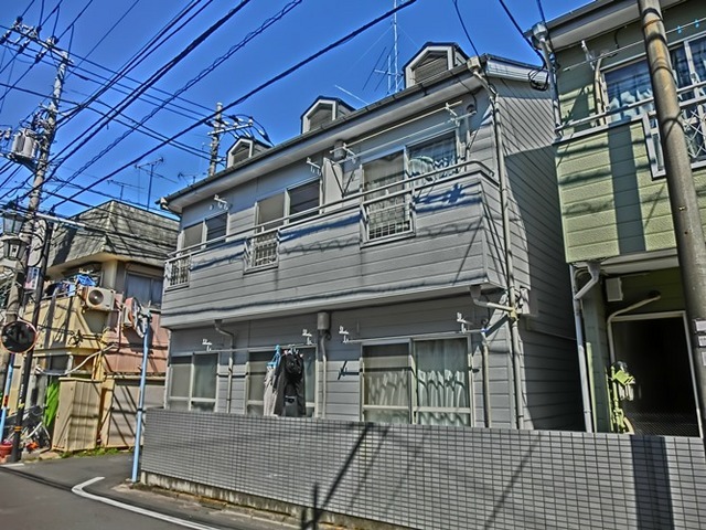 Building appearance. appearance