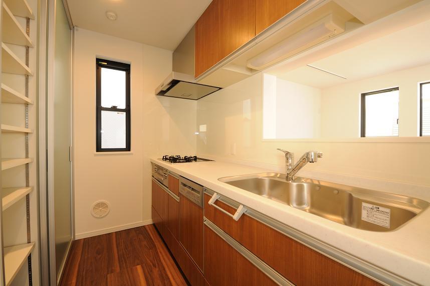 Building plan example (introspection photo). Building plan example 18 million yen