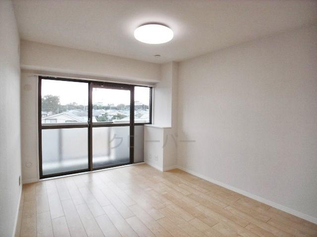 Non-living room