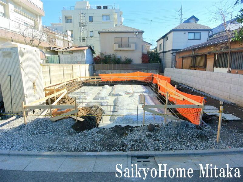 Local appearance photo. Local (12 May 2013) Shooting