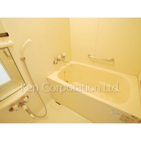 Bath. Shoot the same type the sixth floor of the room. Specifications may be different.