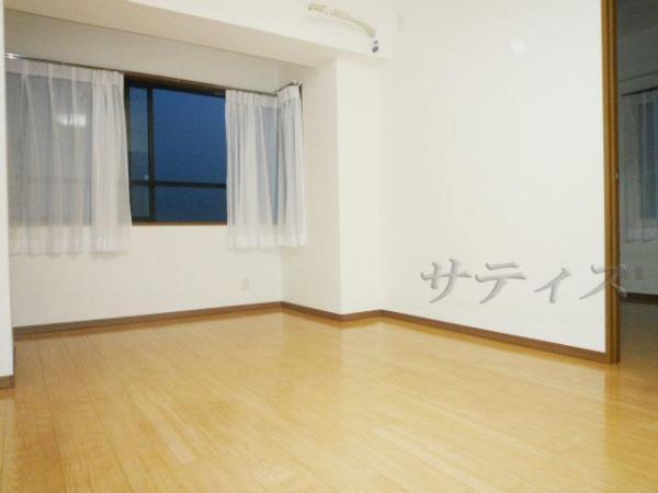 Non-living room