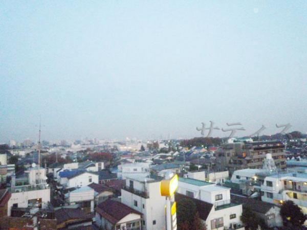 View photos from the dwelling unit