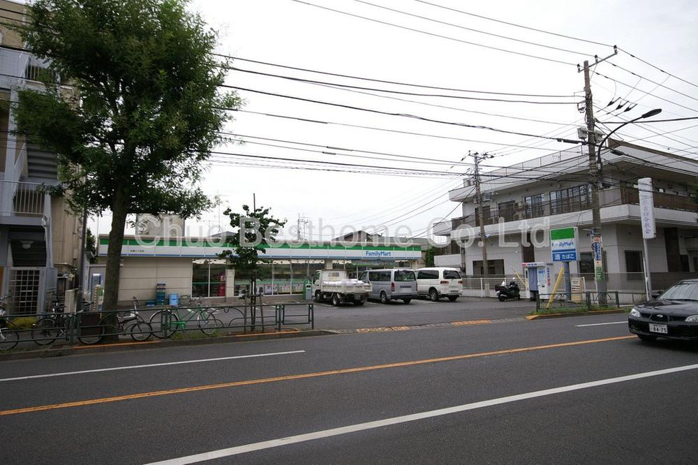 Other. FamilyMart